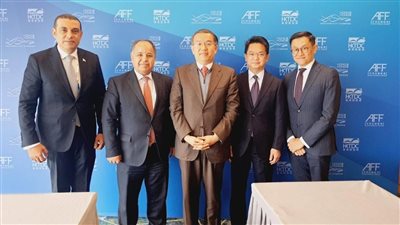 معيط في لقائه بوزير الخدمات المالية والخزانة بهونج كونج: الاستفادة من تجربة هونج كونج في تعزيز التدفقات الاستثمارية