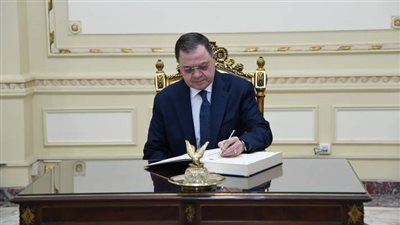 تزامناً مع عيد الشرطة الـ 72.. وزير الداخلية يسجل رسالة شكر وتقدير لـ 