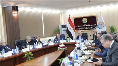 وزير التعليم العالي يرأس اجتماع المجلس الأعلى للجامعات بجامعة أسوان