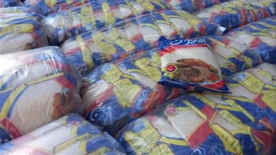 لتحقيق أرباح غير مشروعة.. ضبط كمية من الأرز داخل مخزن بقصد حجبه عن المواطنين بالمنيا