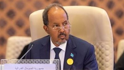 الصومال وجزر القمر يبحثان سبل تعزيز العلاقات الثنائية والتعاون المشترك