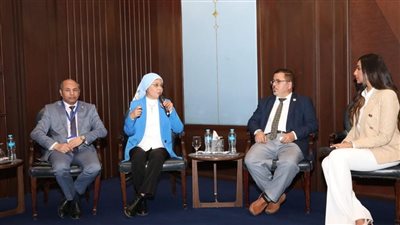 وزير التربية والتعليم يشهد الجلسات النقاشية حول استعراض النجاحات والفرص والتحديات فى النظام التعليمى 