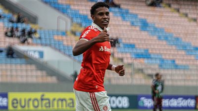 صفقة سوبر.. الزمالك يضم الموهبة البرازيلية فينيسيوس سوزا