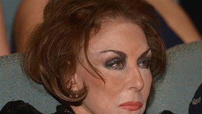 عايشة لوحدي.. أحدث تصريحات لبنى عبد العزيز: هموت في مصر