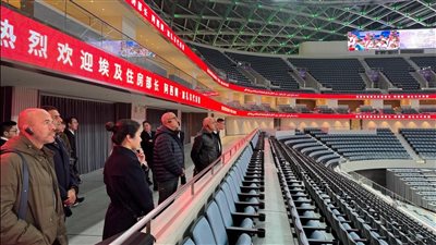 وزير الإسكان يتفقد منطقة الأعمال المركزية والحدائق الأولمبية بمدينة 