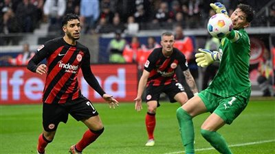 صحفية ألمانية: صراع إنجليزي على ضم عمر مرموش