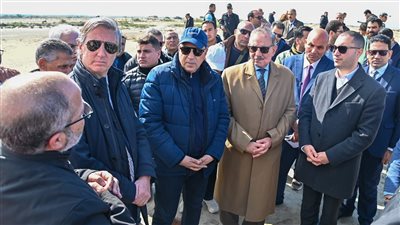 وزير الموارد المائية والري يزور محافظة كفرالشيخ 