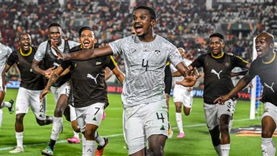 لتعويض ديانج.. موكوينا على رادار الأهلي وصن داونز يرحب