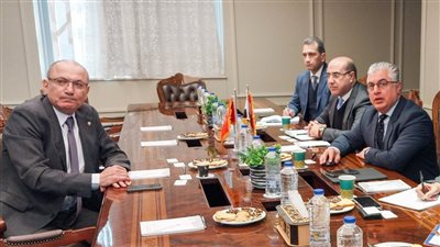 رئيس اقتصادية قناة السويس يستقبل السفير التركي بالقاهرة لبحث التعاون