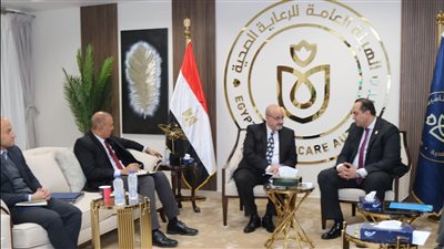 رئيس هيئة الرعاية الصحية يلتقي ممثل منظمة الصحة العالمية بمصر ويهنأه على توليه المنصب الجديد
