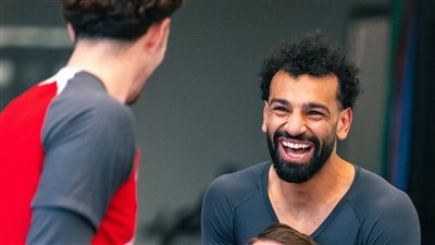 ولا يتوقف عن المناكفة.. محمد صلاح يظهر في تدريبات ليفربول