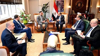 وزير التجارة يبحث مع نظيره البلغاري سبل تعزيز العلاقات الاقتصادية