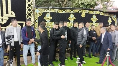 نجوم الأهلي يقدمون واجب العزاء في والد أحمد نبيل كوكا.. صور