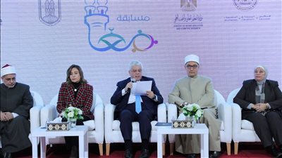 وزير التعليم العالي يؤكد الدور الحيوي للجامعات المصرية في التنمية المستدامة وخدمة المجتمع