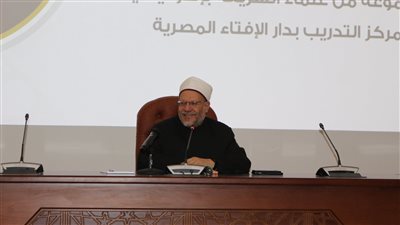 مفتي الجمهورية يشهد افتتاح البرنامج التدريبي لمجموعة من علماء الشريعة بإندونيسيا