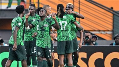 أوسيمين أساسيا..بيسيرو يعلن تشكيل نيجيريا لمواجهة كوت ديفوار بنهائي أمم أفريقيا