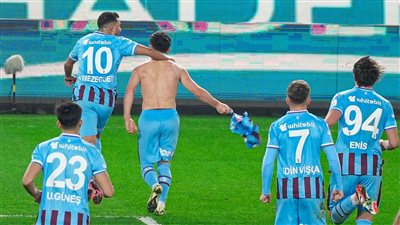 اول مباراة بالرقم 10.. تريزيجيه يسجل هدف في مواجهة هاتاي سبور