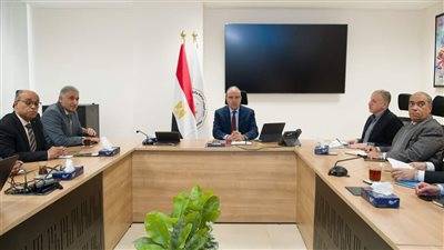  الدكتور سويلم يتابع إجراءات إحلال وصيانة المنشآت المائية