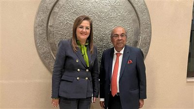 وزيرة التخطيط تبحث فرص الاستثمار مع رئيس مجلس إدارة مجموعة 