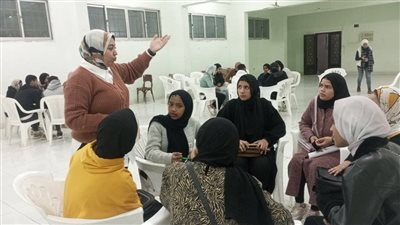  الشباب والرياضة بالسويس تنظم برنامج التعليم المدني بمشاركة ٥٠ شاب