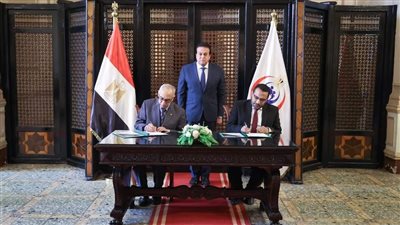 وزير الصحة يشهد توقيع بروتوكول تعاون مع معملي البرج والمختبر لإجراء التحاليل الطبية بالمجان