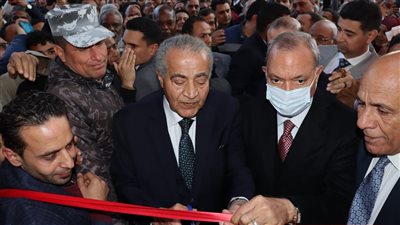 محافظ القليوبية ورئيس الغرفة التجارية يفتتحان معارض «أهلا رمضان» بشبرا الخيمة