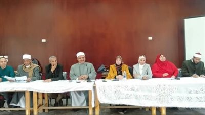 أزهر السويس يجتمع بـ شيوخ المعاهد بالمحافظة  لمناقشة سير الدراسة