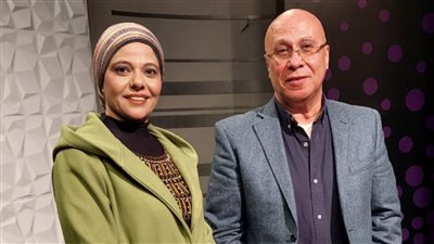 الكاتب الصحفي مصطفي البلك في نجوم علي لايف