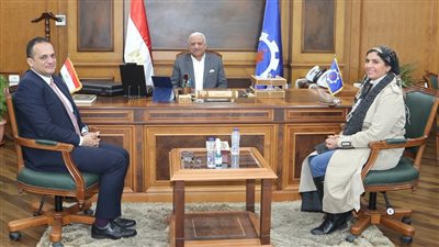 محافظ السويس يستقبل رئيس وأمين عام جامعة الجلالة