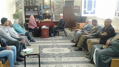 أزهرية السويس تعقد إجتماعاً لمديري الإدارات لمناقشة سير العمل