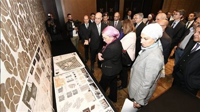 وزيرا الإسكان والبيئة يفتتحان معرض المشروعات المقدمة لمسابقة تصميم 
