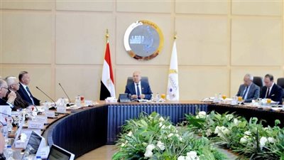 وزير النقل يترأس الجمعيات العامة للشركة القابضة للنقل البحري والبري