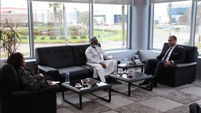 لتعزيز التعاون.. رئيس جهاز حماية المنافسة يستقبل نظيره النيجيري