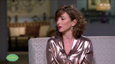 وفاة والدة المخرجة ساندرا نشأت بعد صراع مع المرض