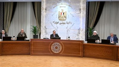 رئيس الوزراء يستعرض توجيهات الرئيس للحكومة لدعم ذوى الهمم