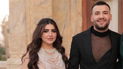 بعد طلاقه بشهرين.. مسلم يحتفل بخطوبته على فتاة من خارج الوسط الفني