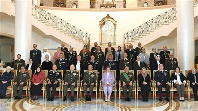 وزير الدفاع والإنتاج الحربى يكرم قادة القوات المسلحة المحالين للتقاعد