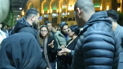 ضرب وألفاظ بذيئة.. خناقة بين أسرة أرملة حلمي بكر وليلى الشبح