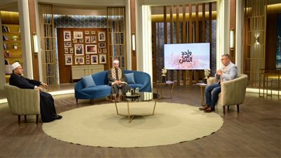 الشيخ ربيع جمعة والمنشد السوهاجي بواحد من الناس بمناسبة إستقبال شهر رمضان.. الليلة