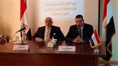 الدكتور خالد الجندي عضو المجلس الأعلى للشؤون الاسلامية يلقي محاضرة 