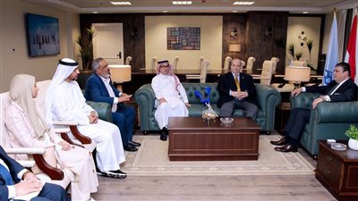 حسين زين يلتقي أعضاء الاتحاد العربي لرياضة ذوي الإعاقة  