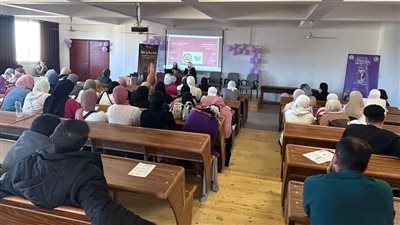 كلية العلاج الطبيعي بالسويس تحتفل باليوم العالمي للمرأة