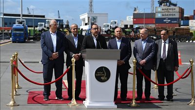 رئيس الوزراء: أي اقتصاد في العالم ينبغي ألا يعمل على سعرين للصرف أو سعرين للعملة