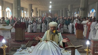 أسقف السويس يترأس قداس عيد نياحة البابا كيرلس السادس