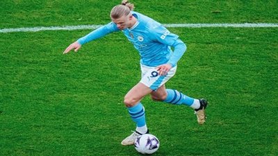 بهدف نظيف.. مانشستر سيتي يتقدم على ليفربول بهدف ستونز