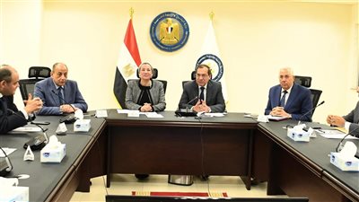 6 وزراء يبحثون آليات التعاون لإنتاج وقود الطيران المستدام