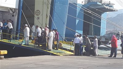   البحر الأحمر: تداول 17 الف طن و 1028 شاحنة بمواني الهيئة