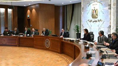 رئيس الوزراء يترأس اجتماع لجنة ضبط الأسواق وأسعار السلع