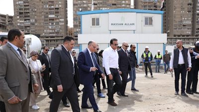 وزير الصحة يزور مصابي أحداث غزة بمعهد ناصر