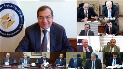 الملا:  الفرصة مهيأة امام قطاع البترول لضخ المزيد من الاستثمارات